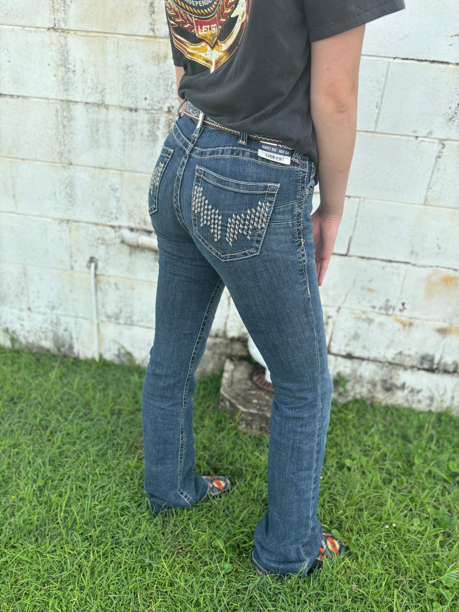 10047328 Ariat Ladies REAL Perfect Rise XL38" Leg Halyn Bootcut Jeans Arkansas