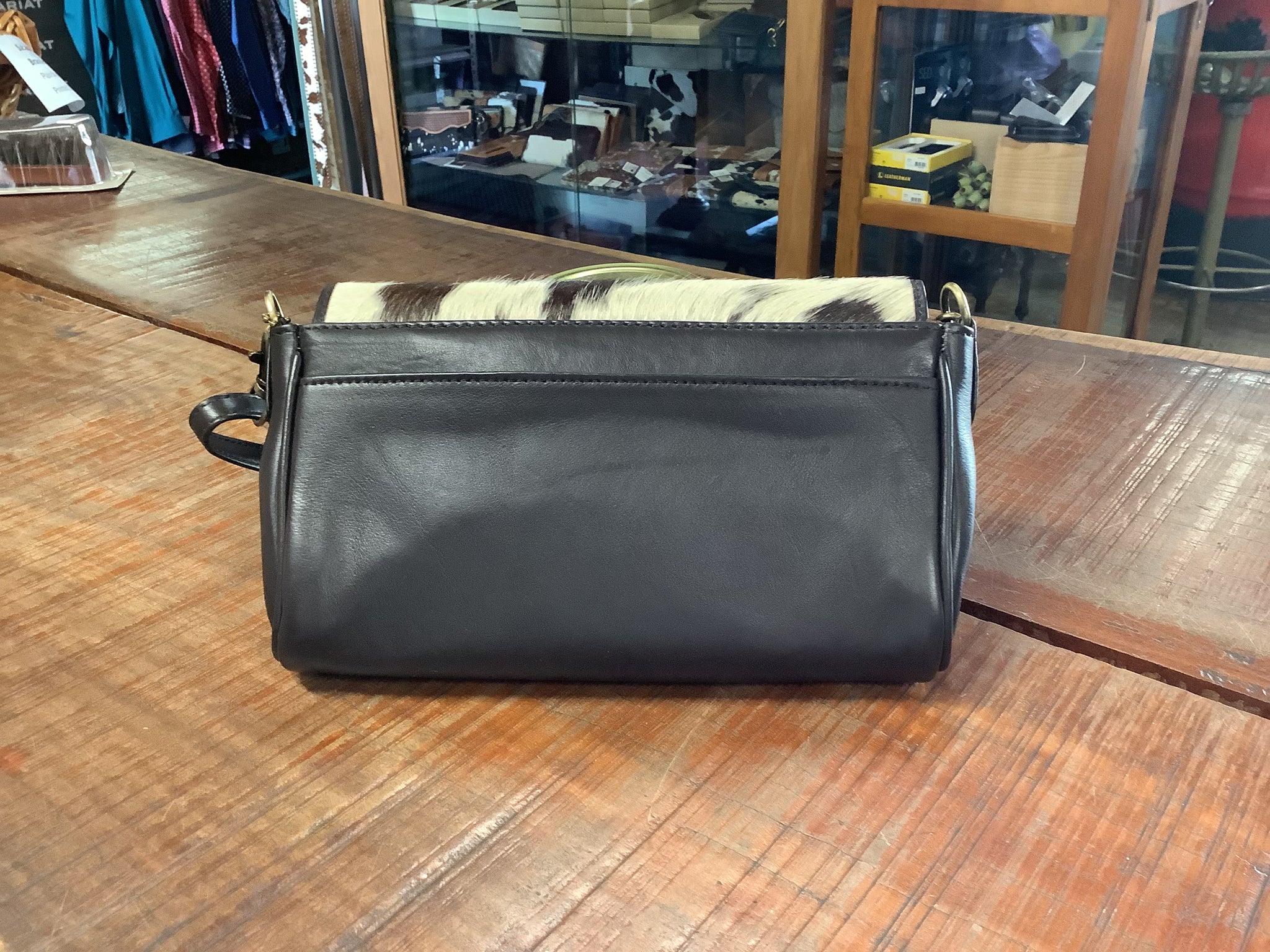 The Design Edge Italy Small Flap Cowhide Bag Jersey Hairon & Dark Brown Leather