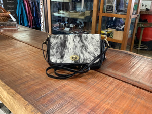 The Design Edge Italy Small Flap Cowhide Bag Jersey Hairon & Black Leather