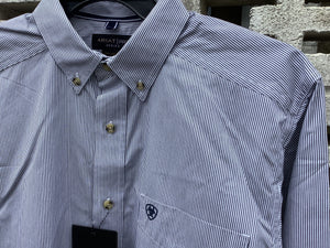 10048076 ARIAT MENS PRO SERIES CLIFF LS SHIRT