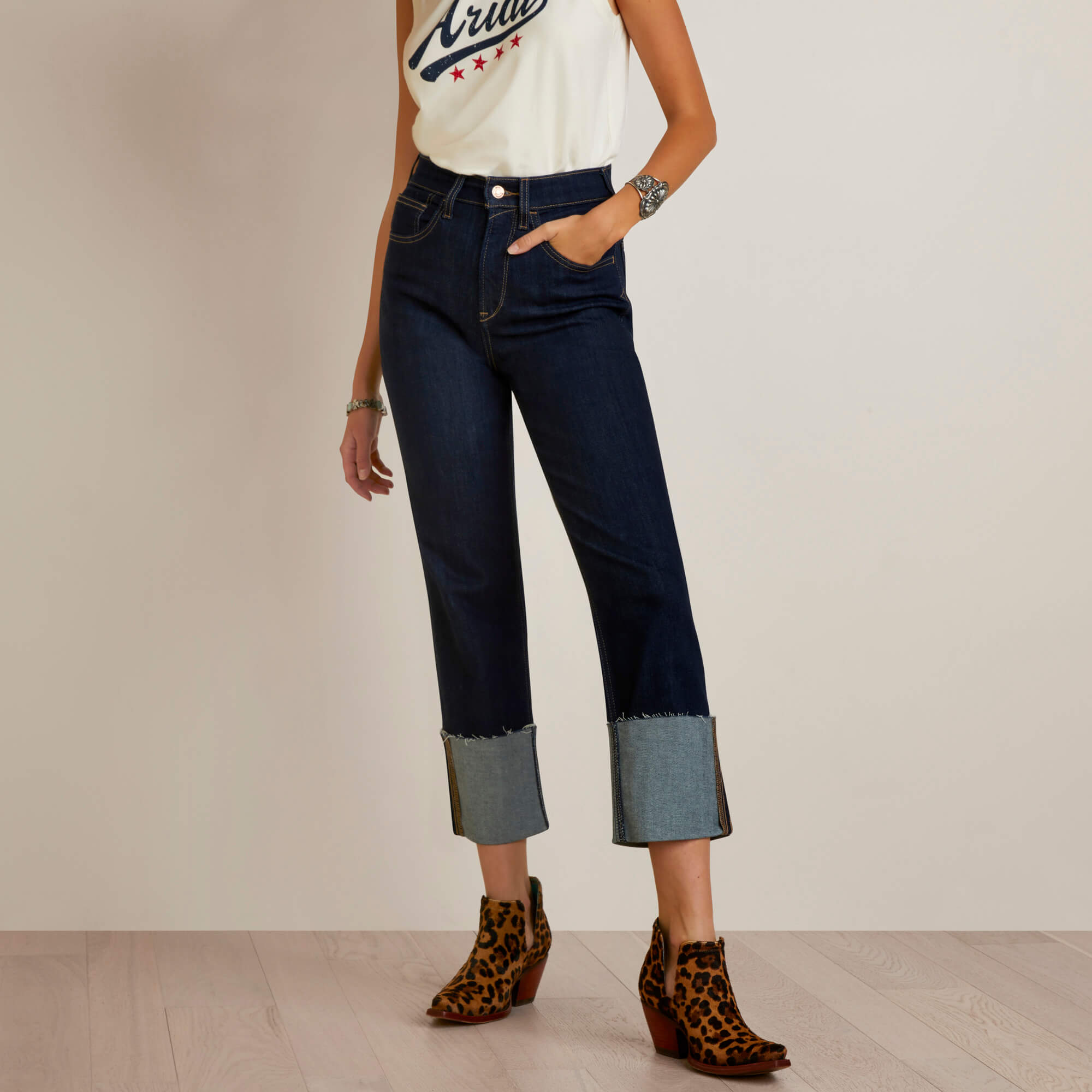 10044358 Ariat Ladies Ultra High Rise Straight Leg Crop Jean Jazmine Rinse