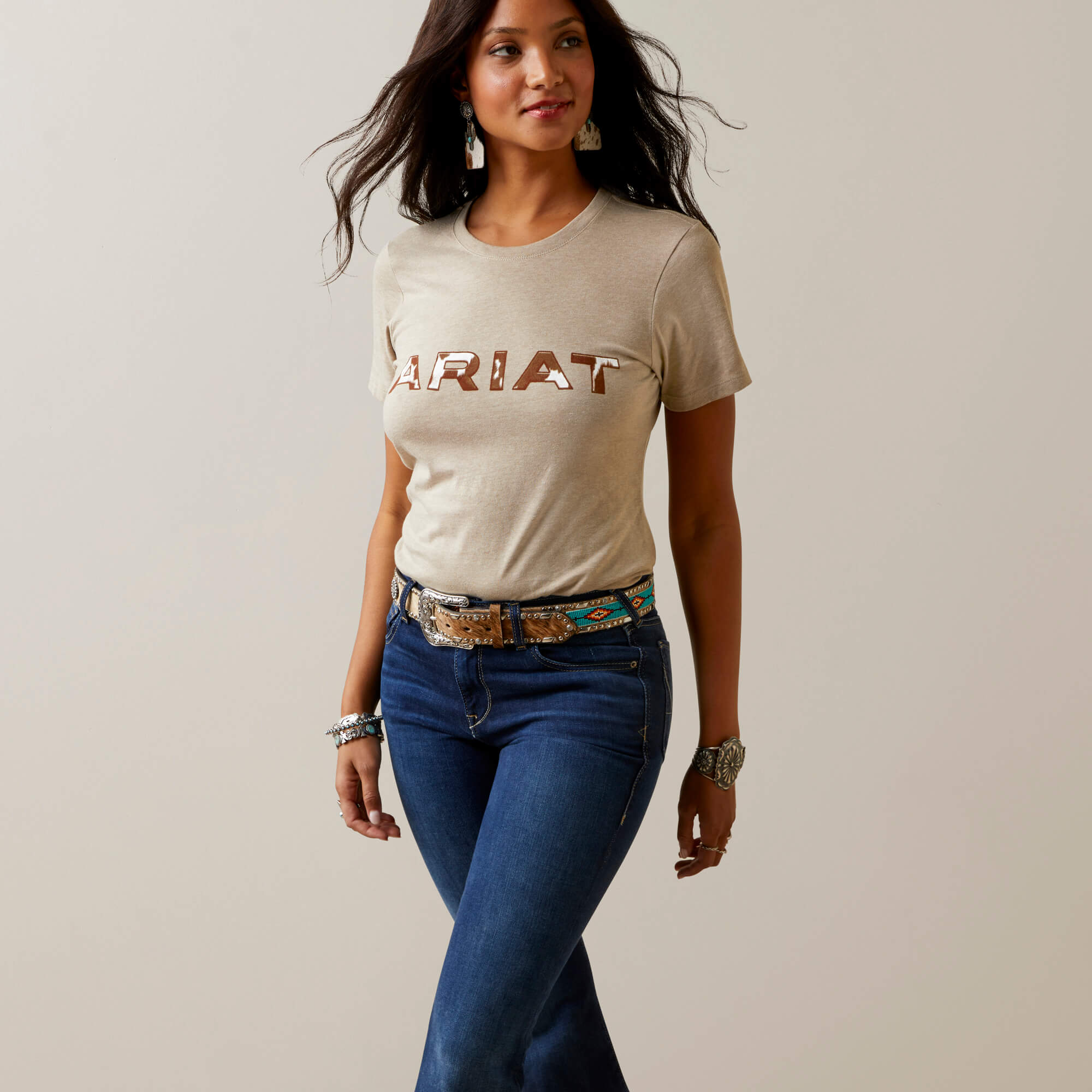 10045453 Ariat Ladies Cow S/S Tee Oatmeal Heather