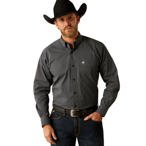 10054065 Ariat Mens Jade Classic Fit L/S Shirt Black