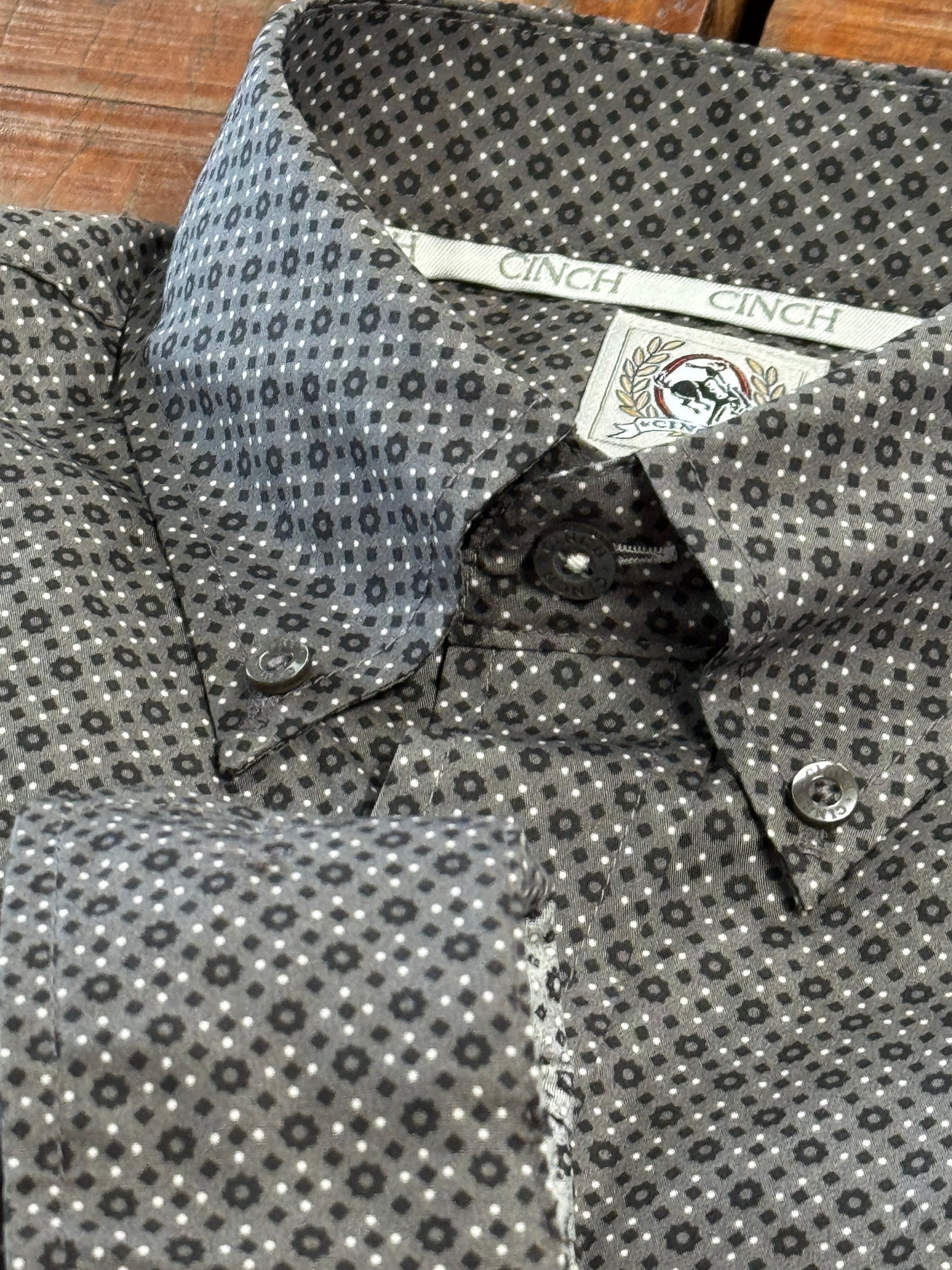 MTW1105960 Mens L/S Button Up Shirt Grey