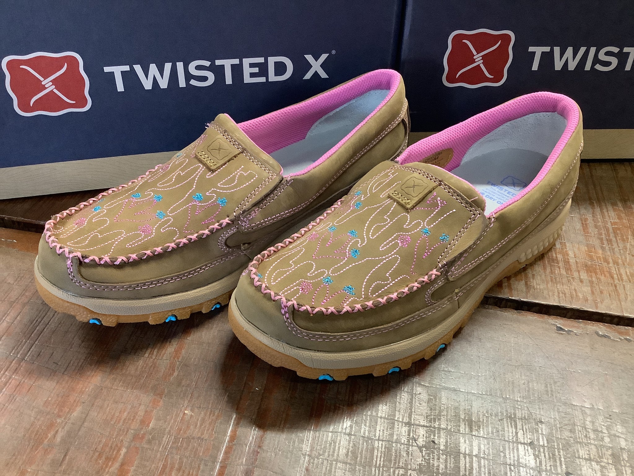 TCWXC0066 Woman's Cactus Cellstretch Slip On - Brown Multi