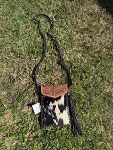 AB-10-02 Tole Cowhide Shoulder Bags