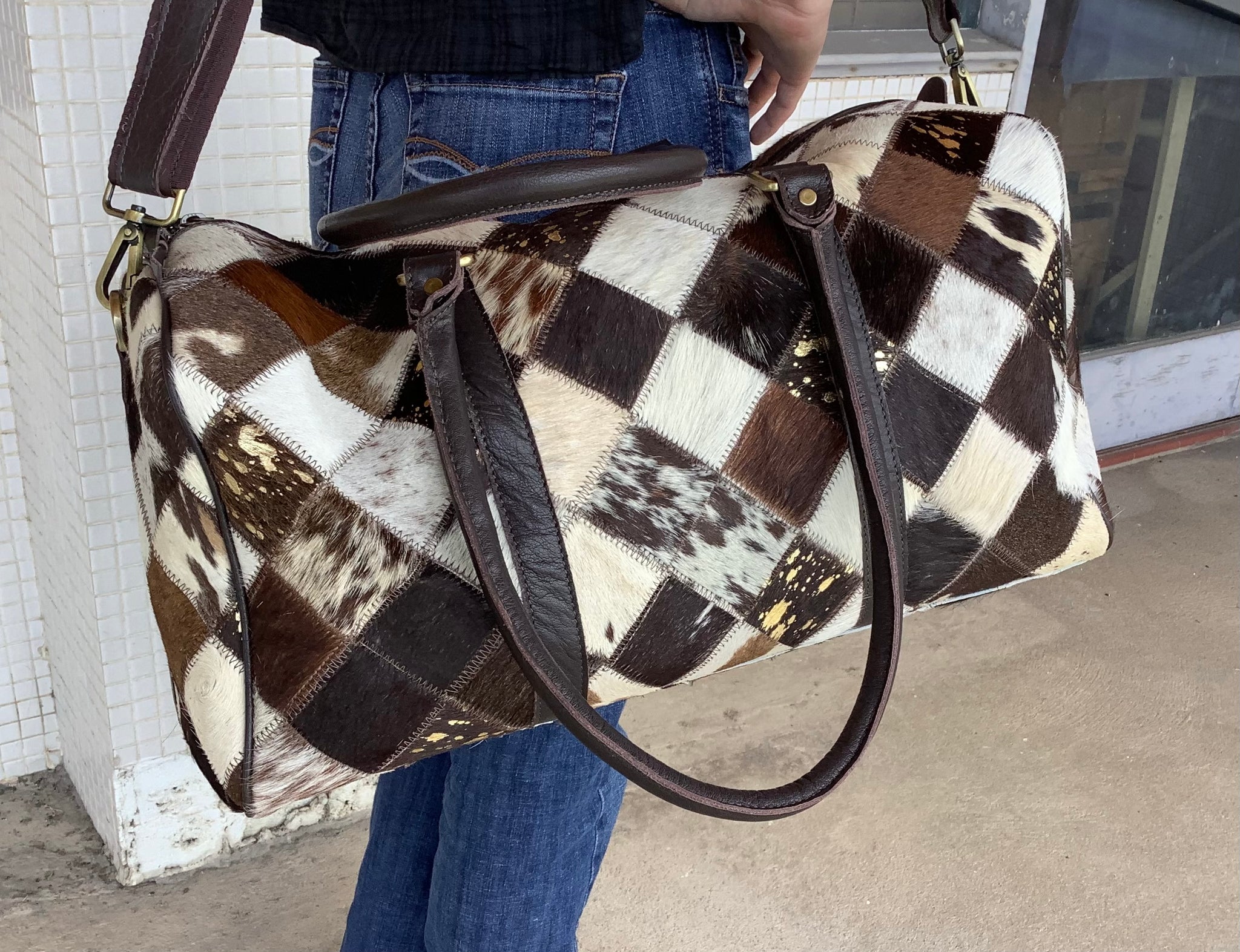 AT-67 The Design Edge Patchwork Cowhide Travel Bag Dark Brown
