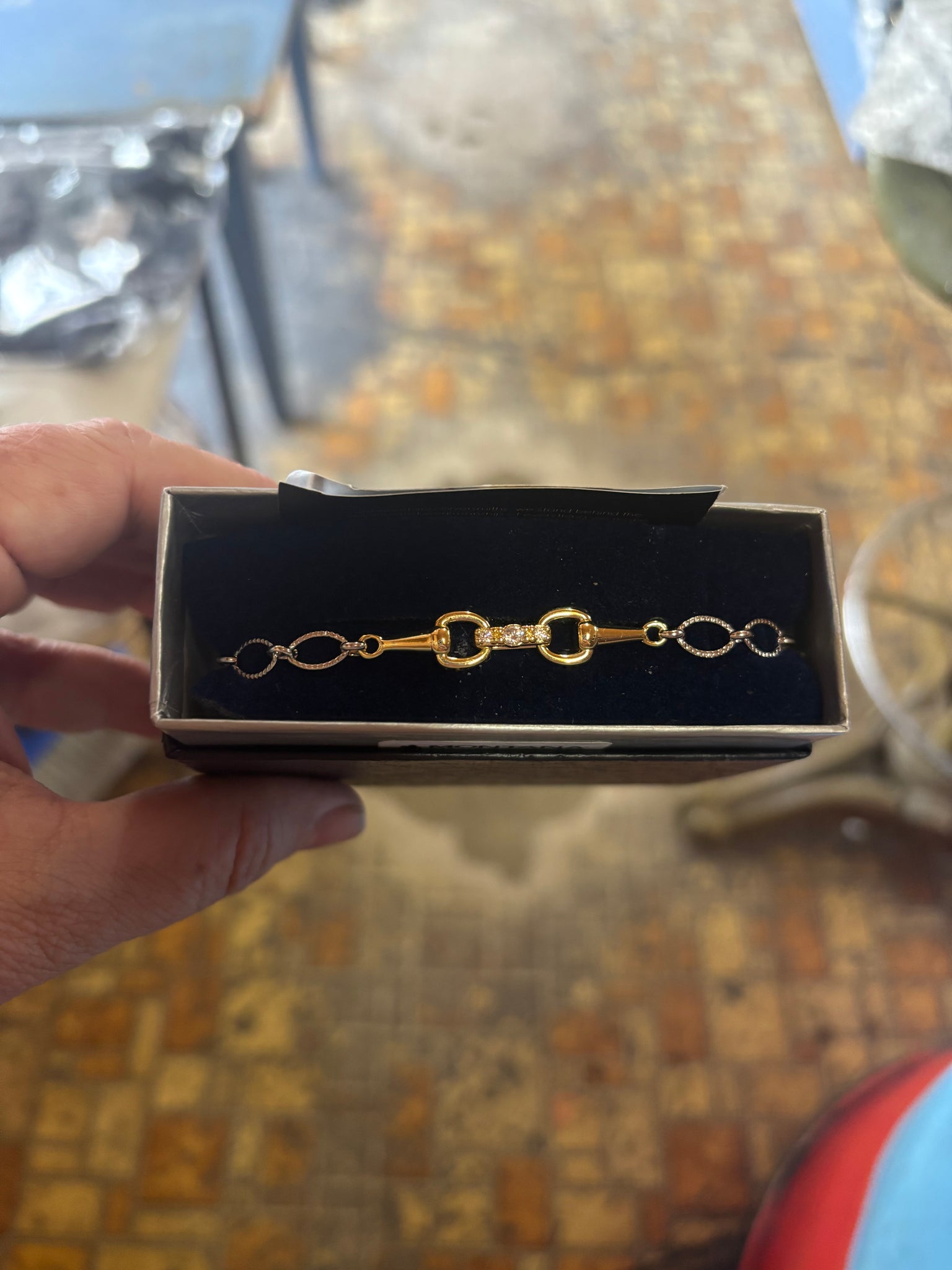 QBC6084 Montana Silversmith Bracelet