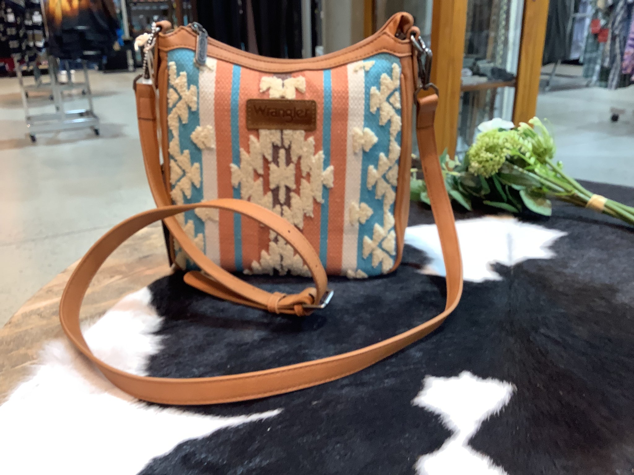 X5S2943BAG Wrangler Southwestern Cilia Aztec Crossbody Bag Tan