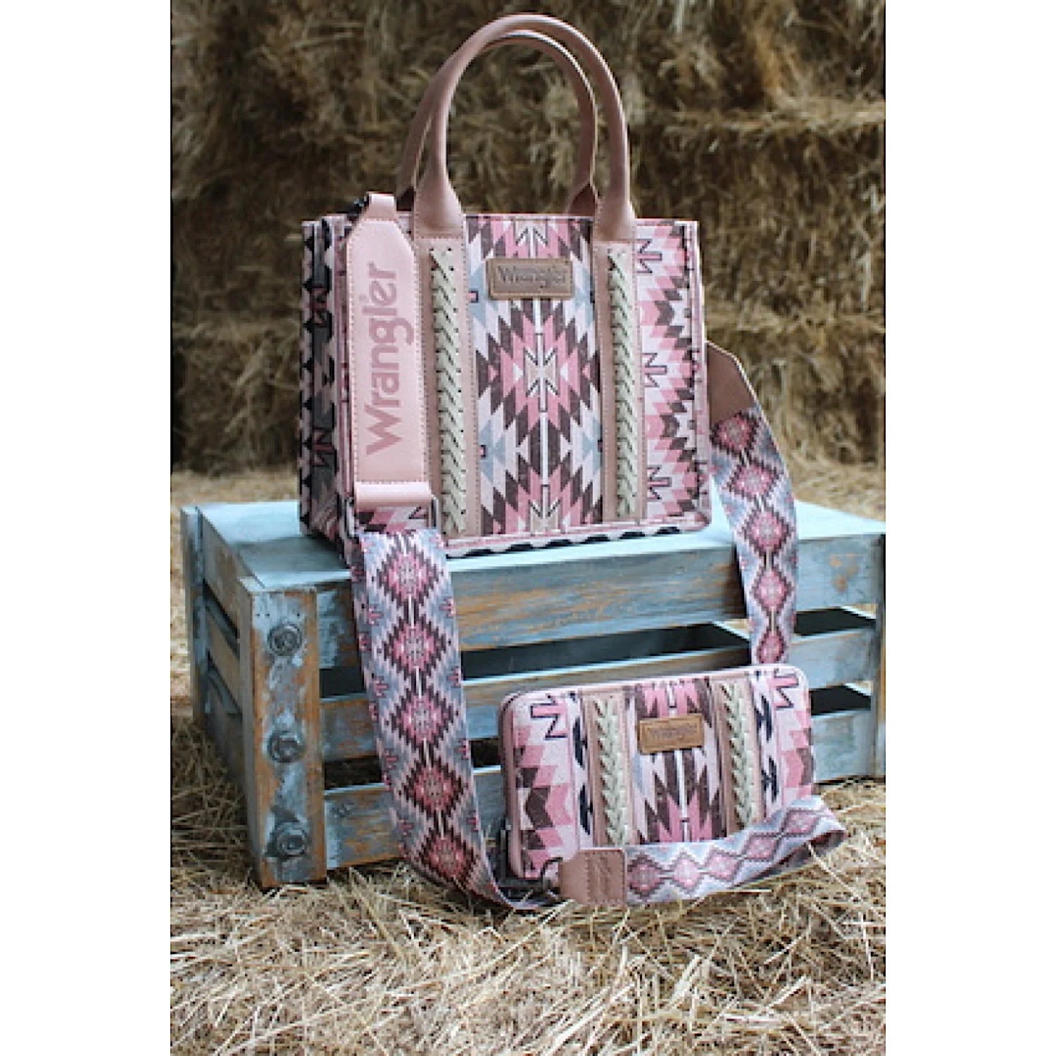 Wrangler USA Southwestern Phoenix Crossbody Bag Pink