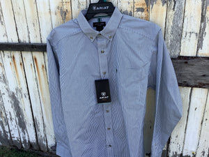 10048082 ARIAT MENS PRO SERIES CLIFF LS SHIRT