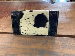 The Design Edge Cuba Tooling Leather Trifold Cowhide Wallet Black