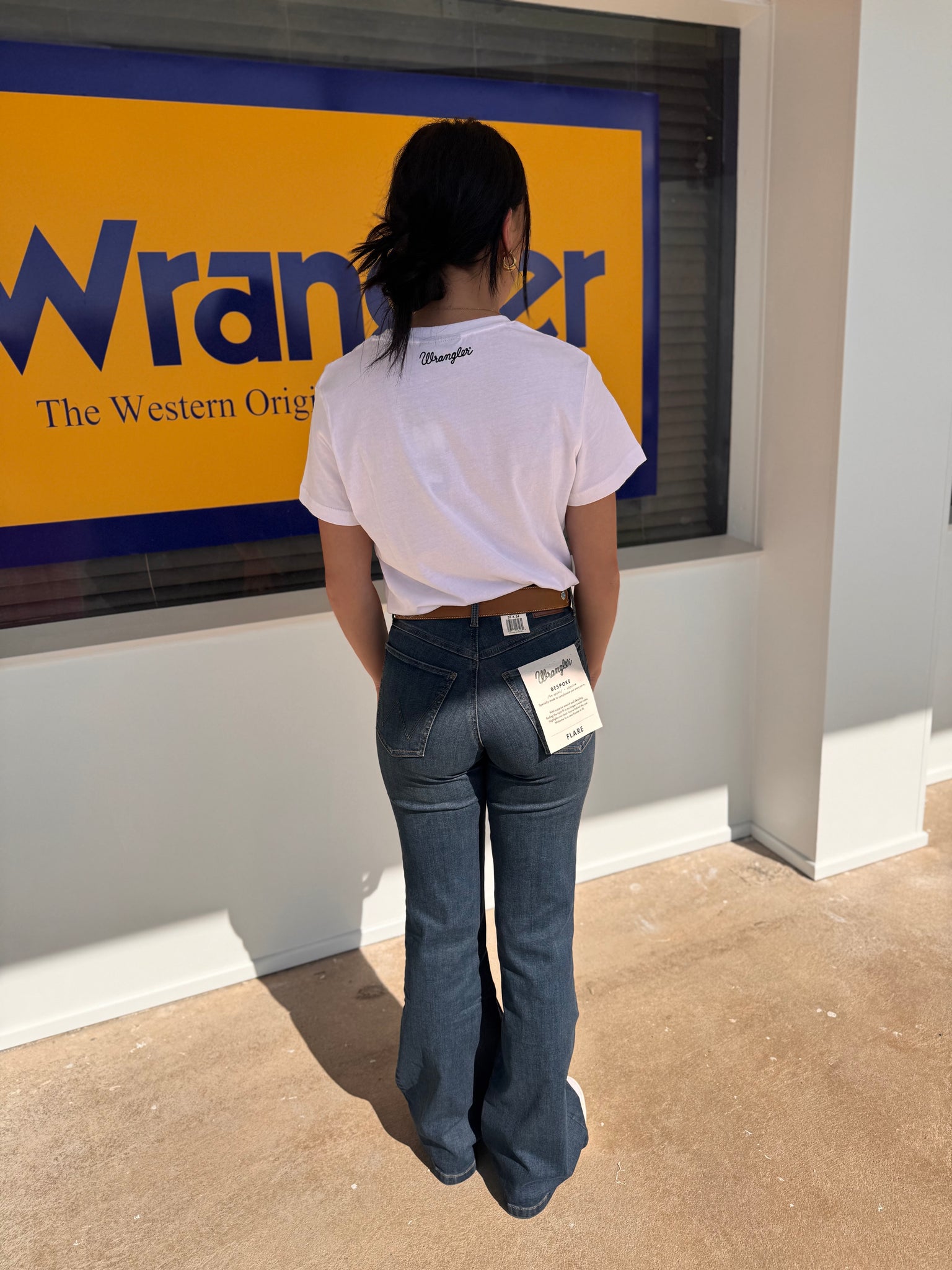 112371950 Wrangler Ladies Bespoke Flare 34" Jean