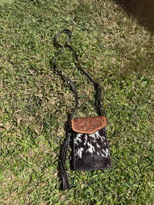 AB-10-04 Tole Cowhide Shoulder Bags