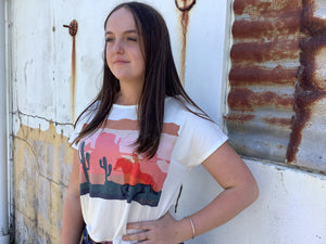 10045082 ARIAT WOMENS DESERT RIDE TEE