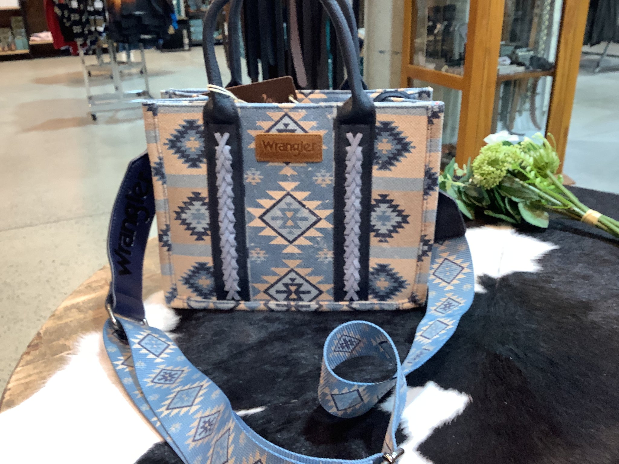 X5S2910BAG Wrangler Southwestern Macy Aztec Crossbody Bag Blue