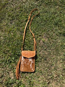 AB-10-09 Tole Cowhide Shoulder Bags