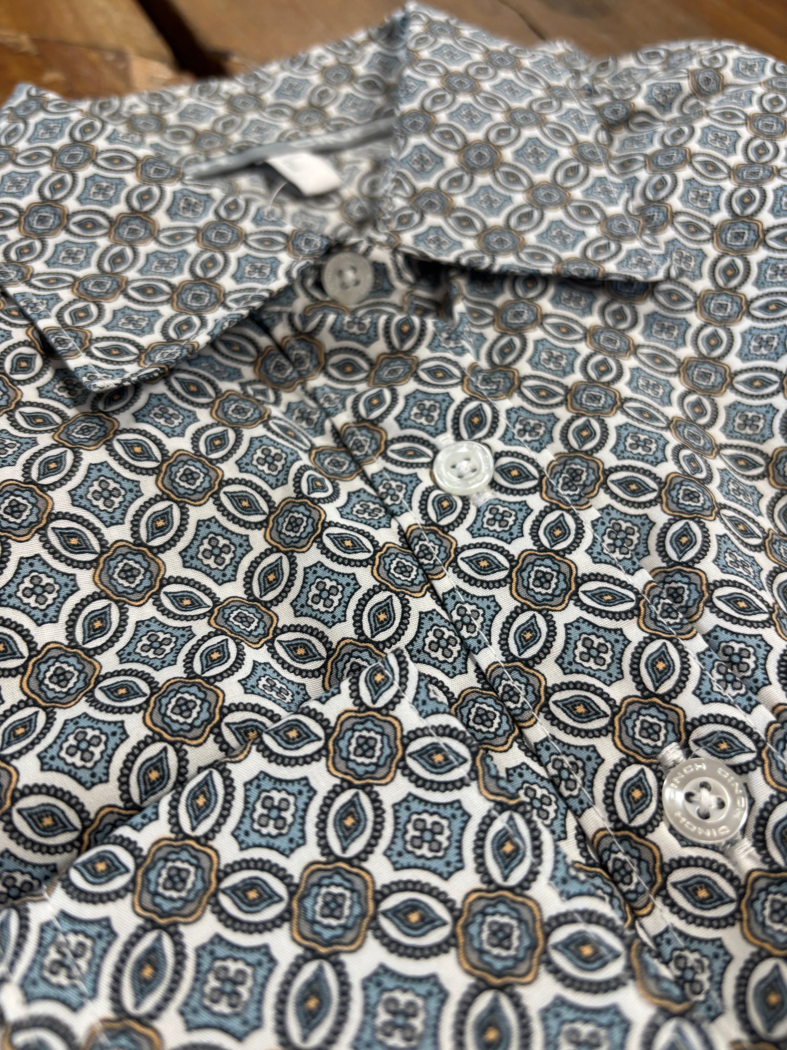 MSW9164252 Ladies Cinch L/S Button Up Shirt White