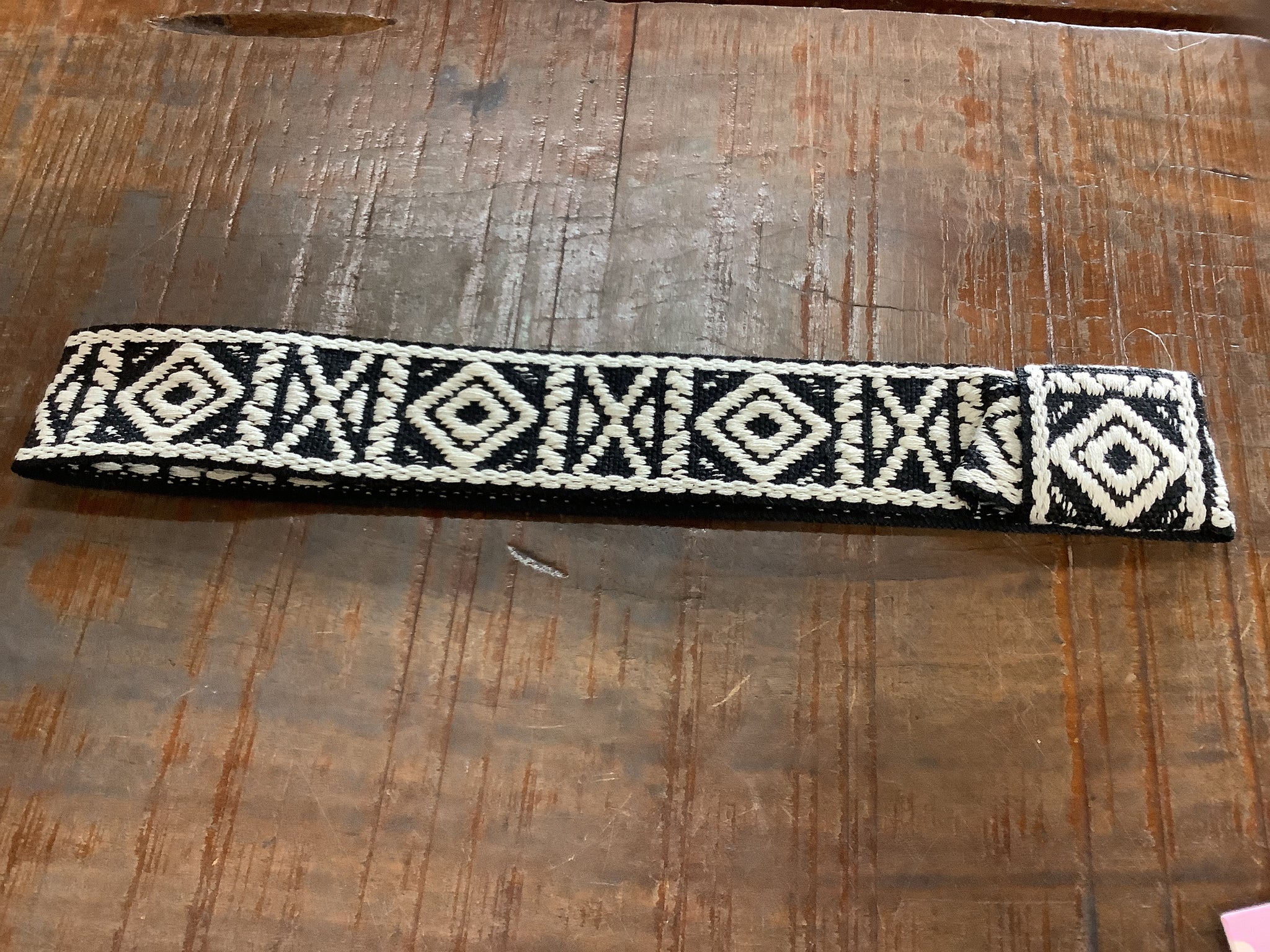 B3933B Western Aztec Print Hat Band Strap Black