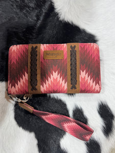 X5S2914WLT Wrangler Southwestern Nevada Wallet Pink