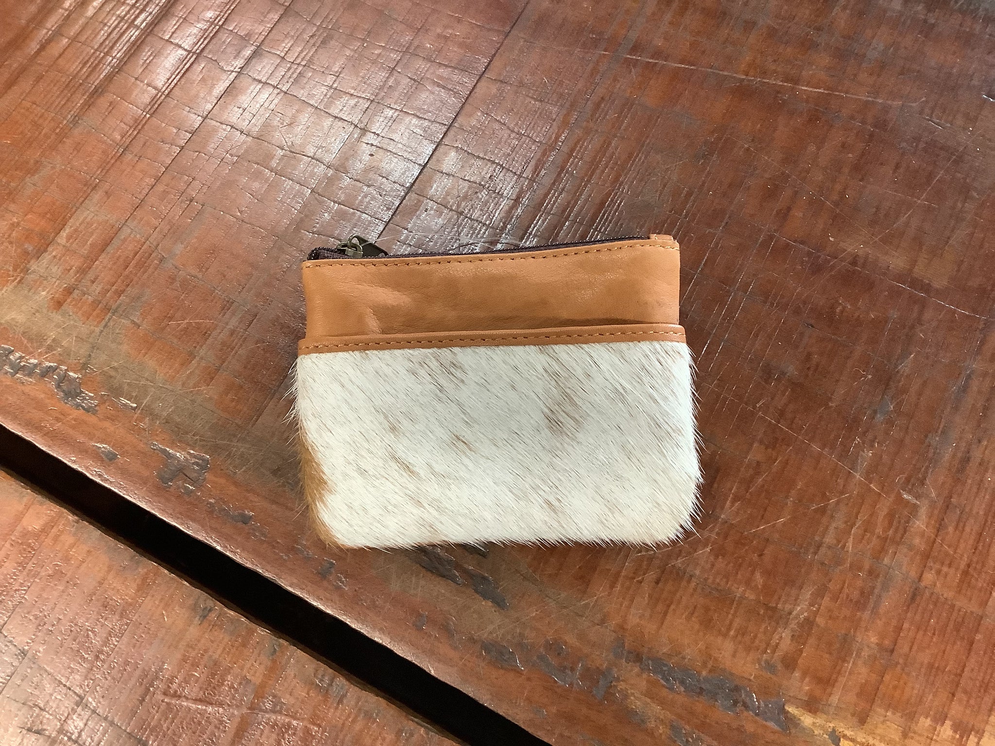 71045 The Design Edge Peru Jersey Hairon and Tan Leather