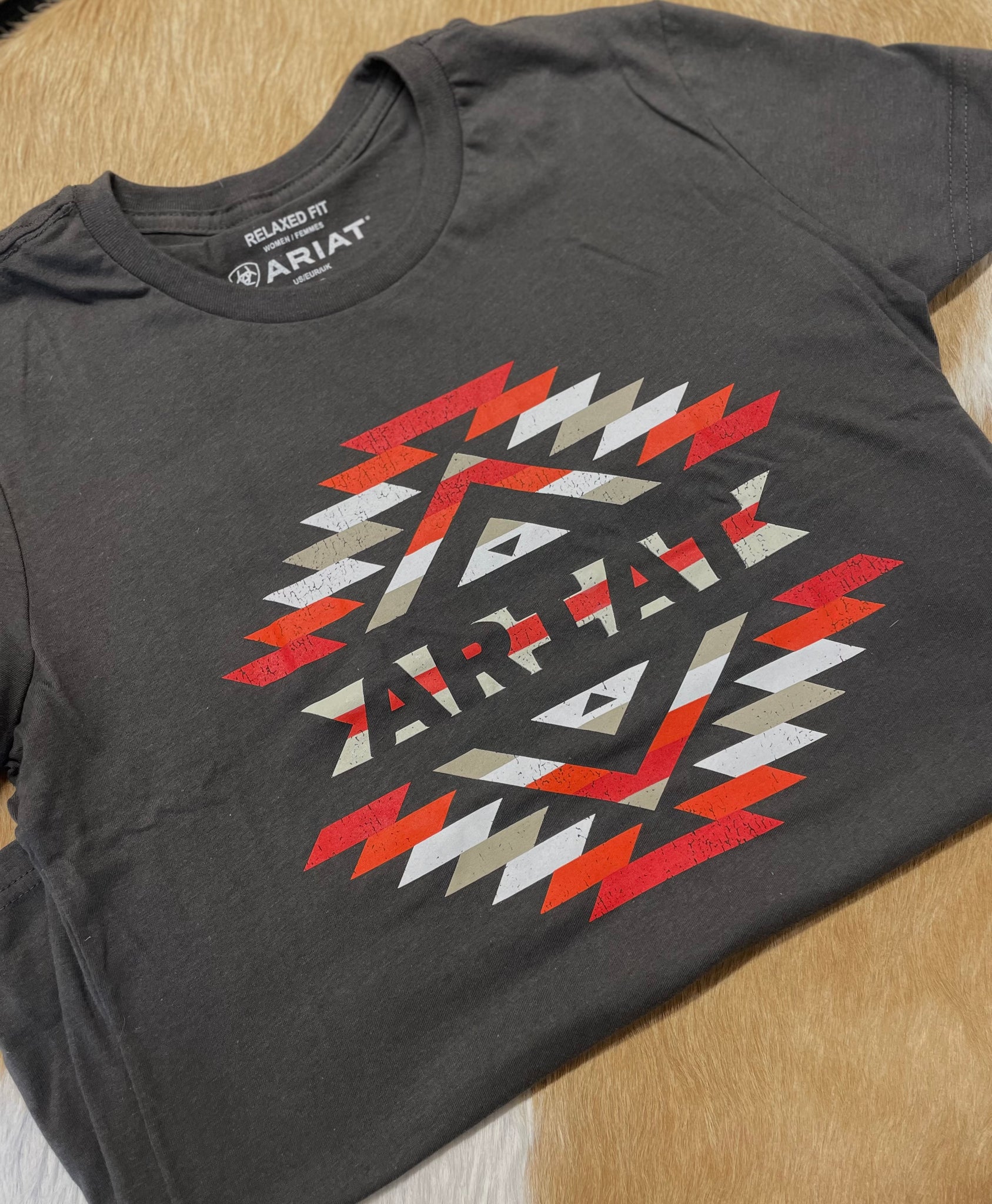 10061437 Ariat Ladies Southwest Classic S/S Tee Vintage Black