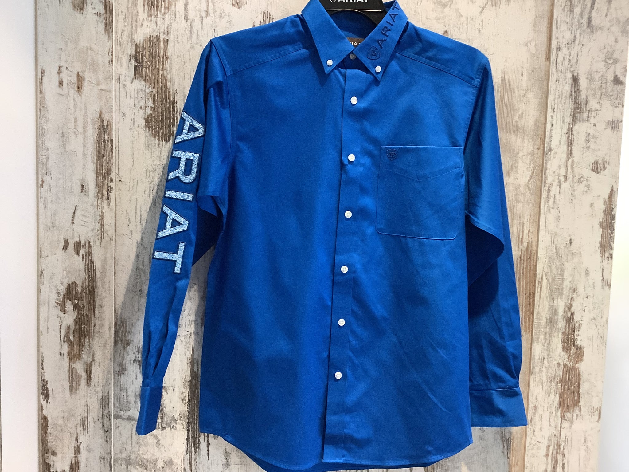 10055237 Ariat Mens Team Logo Twill Classic Fit L/S Shirt Blue/Light Blue