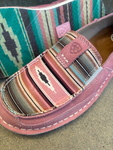 10050958 Ariat Ladies Cruiser Azalea Suede/Baby Pink Serape
