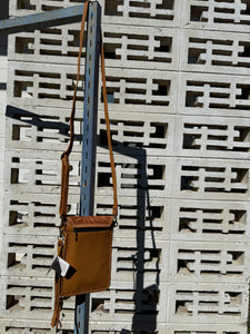 AB-10-011 Tole Cowhide Shoulder Bags