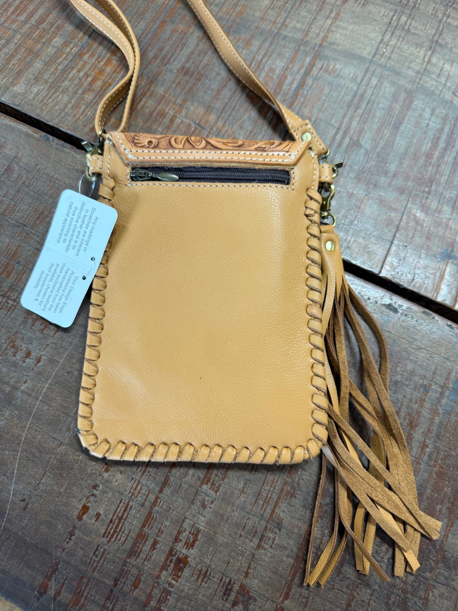 AB-10-012 Tole Cowhide Shoulder Bags