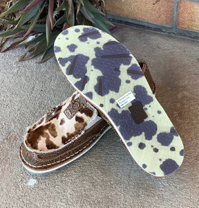 10053680 Ariat Women's Cruiser Tan Floral Emboss / Tan and White Brindle Hair on