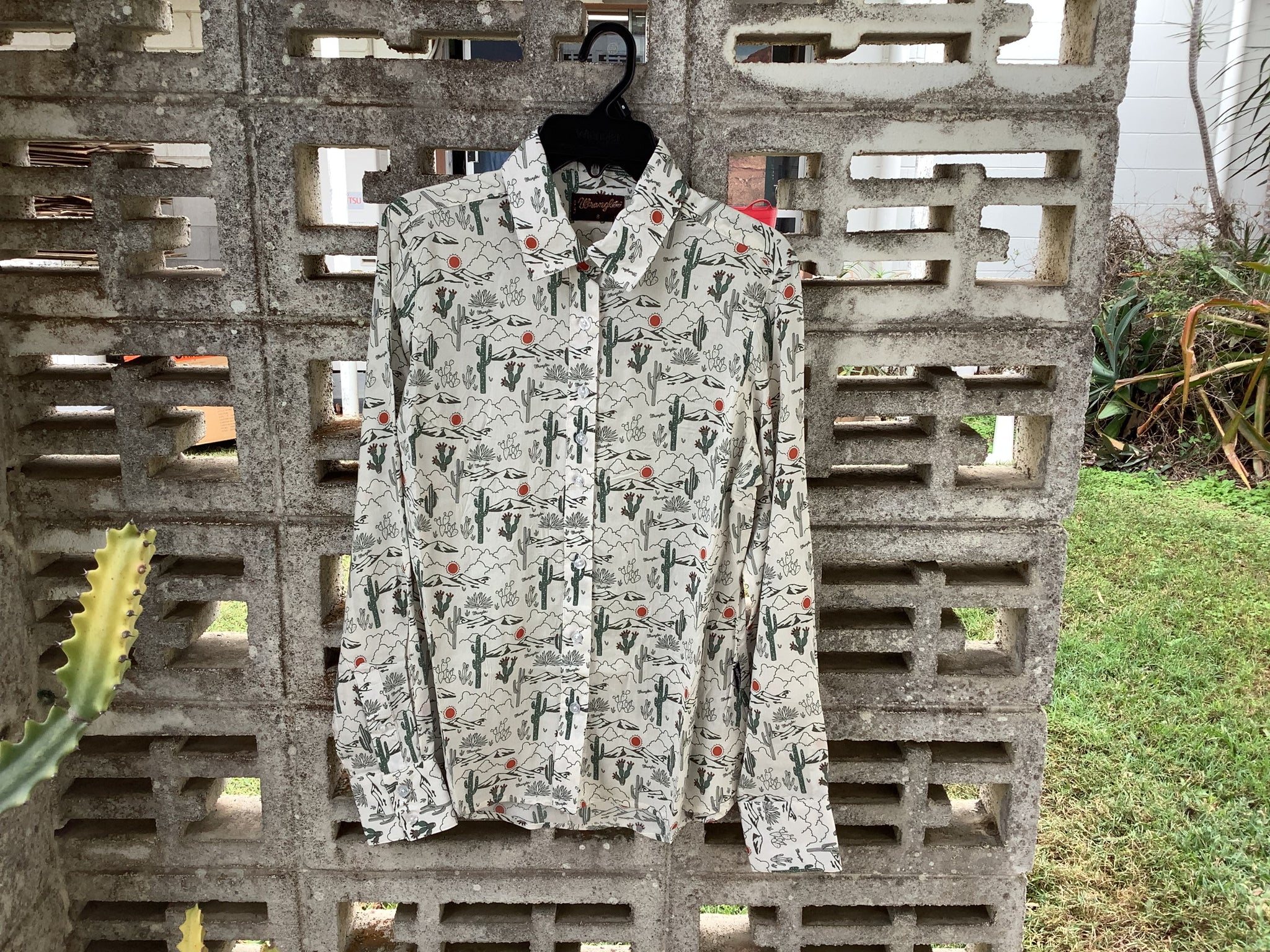 Wrangler Women's Sadie Print Long Sleeve Shirt