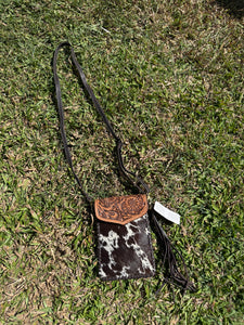 AB-10-03 Tole Cowhide Shoulder Bags