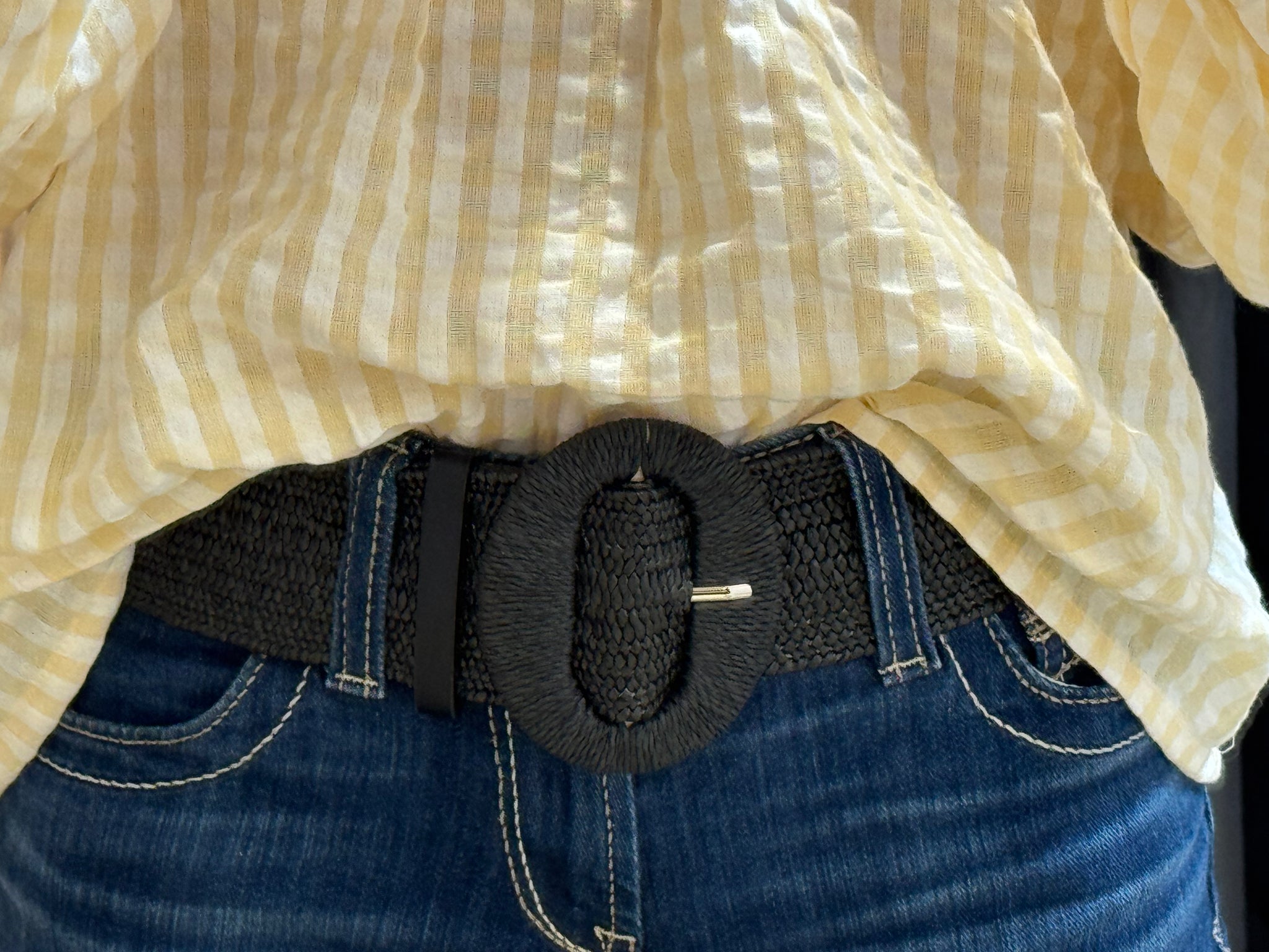 7094 Angels Whisper Alora Round Buckle Straw Belt in Black