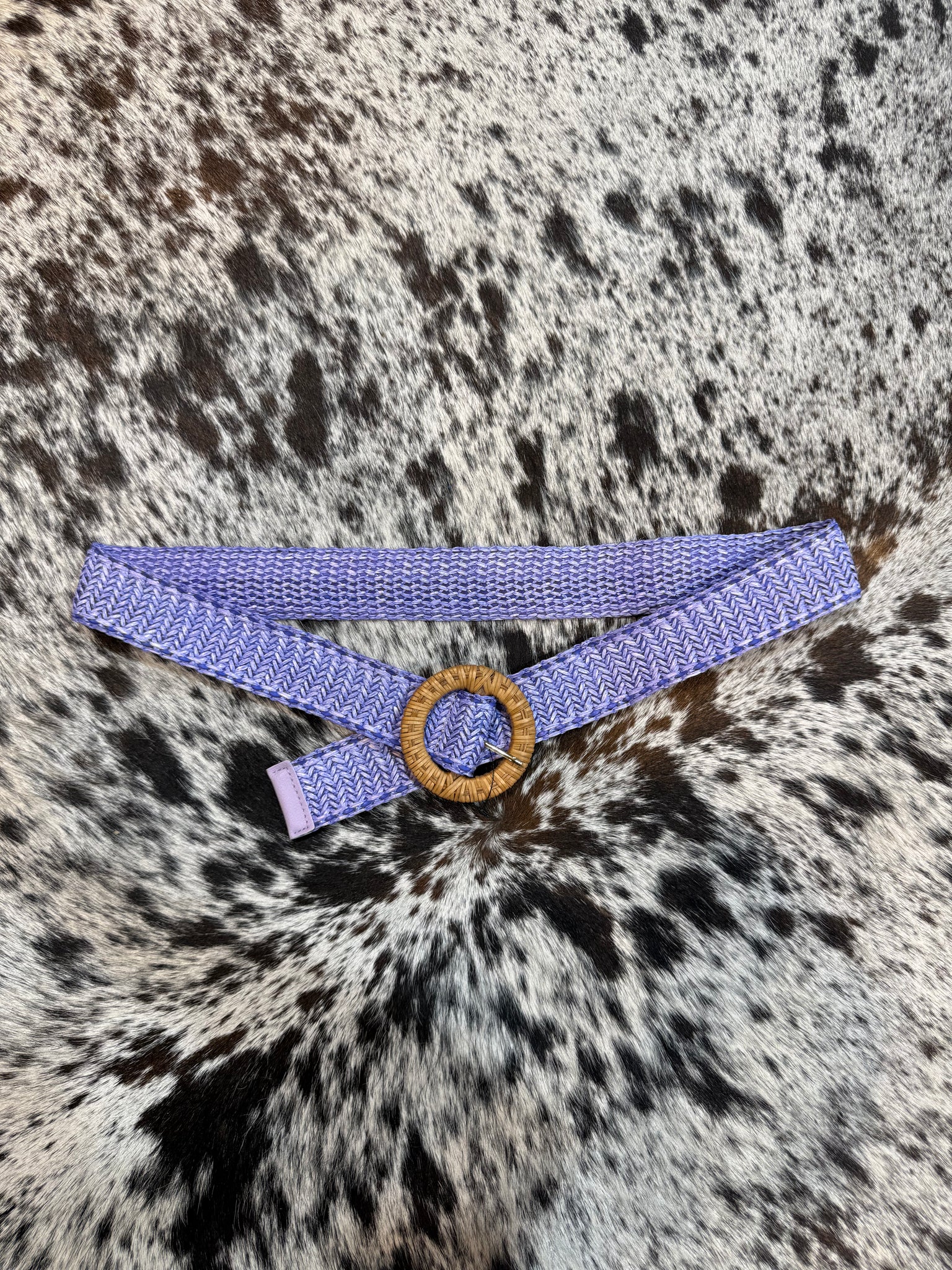 JCB-1716 Round Buckle Straw Belt in Purple