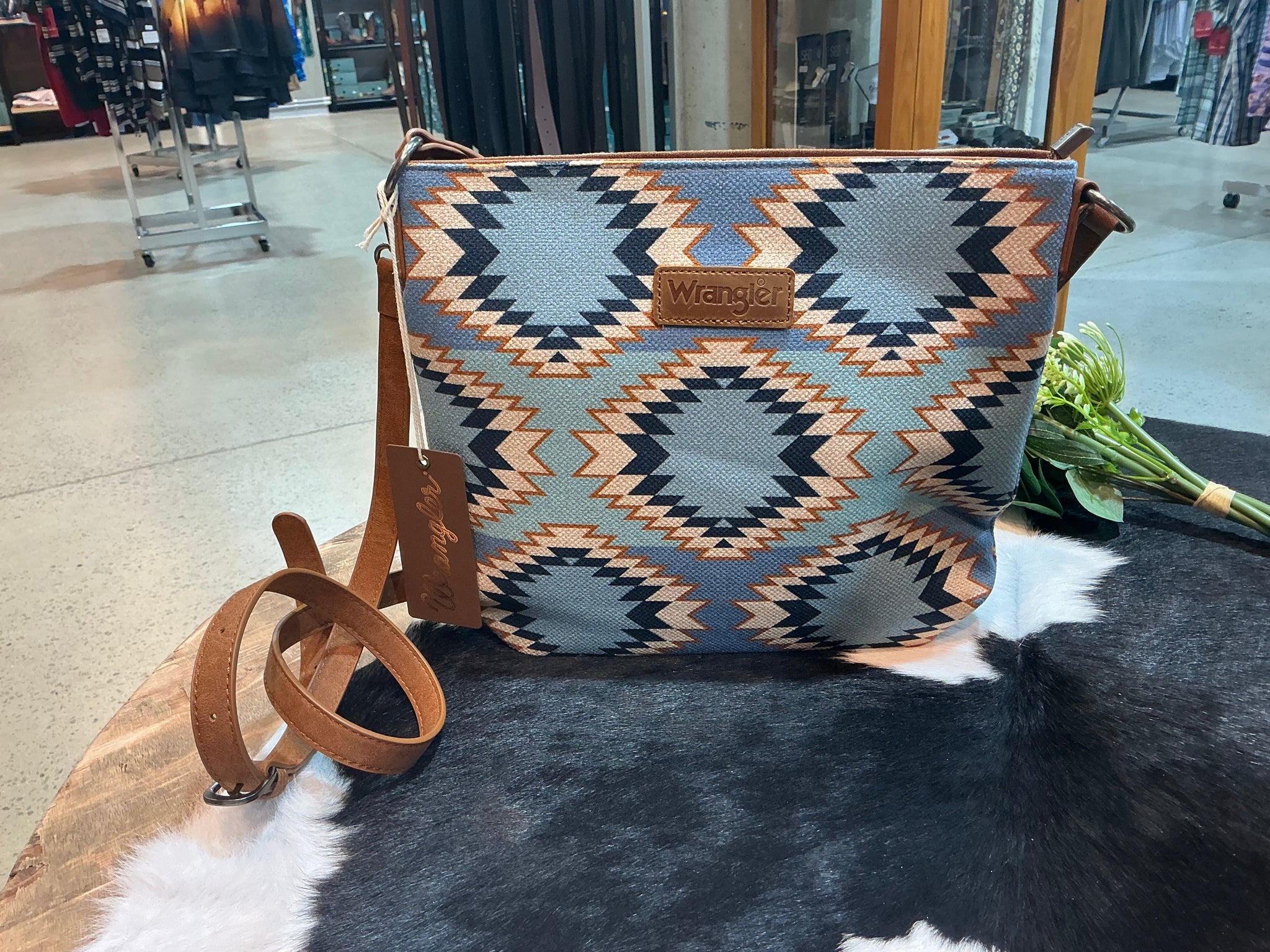 X5S2947BAG Wrangler Southwestern Inez Shoulder Bag Blue