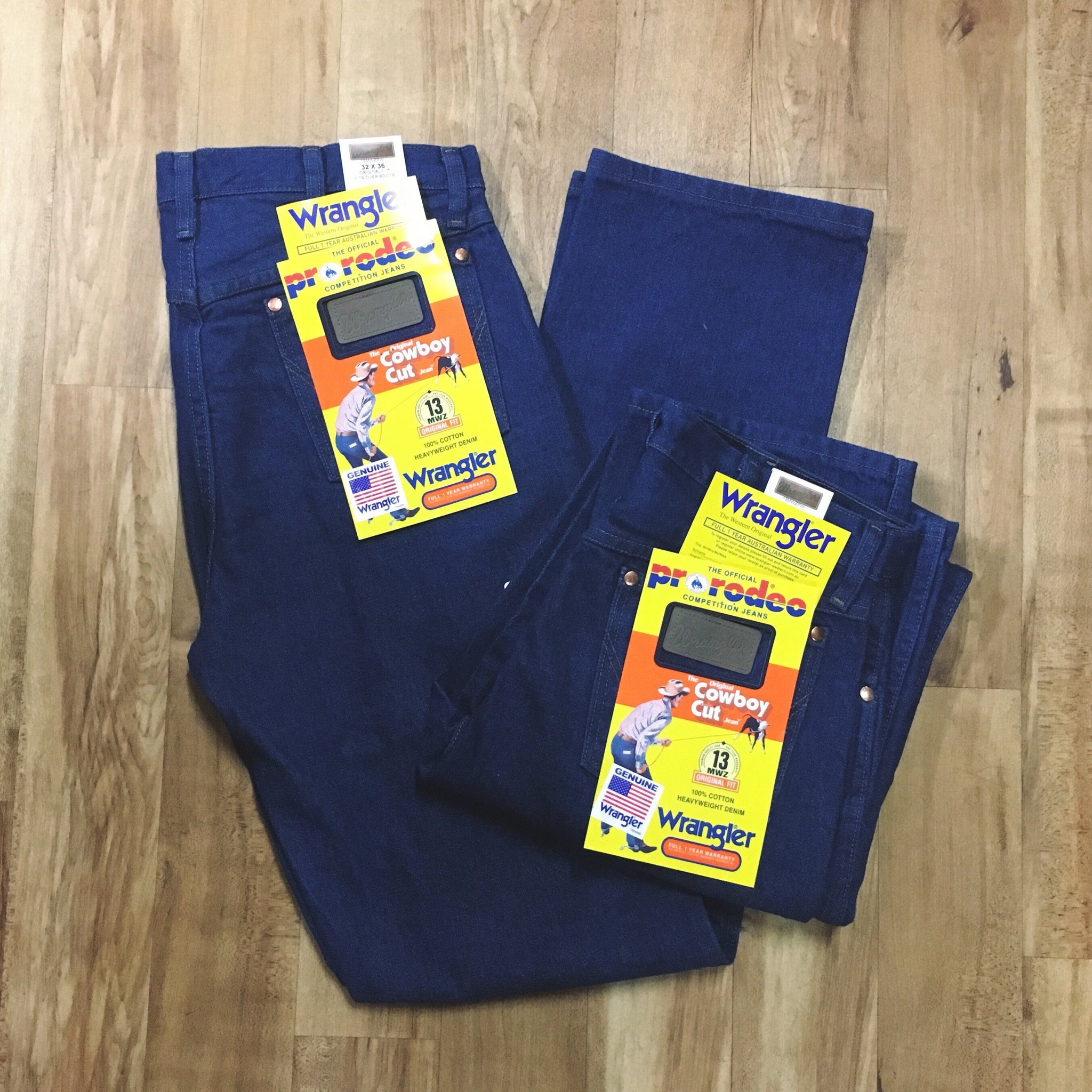 1013MWZPW - 32” - Leg Cowboy Cut Original Fit - Wrangler