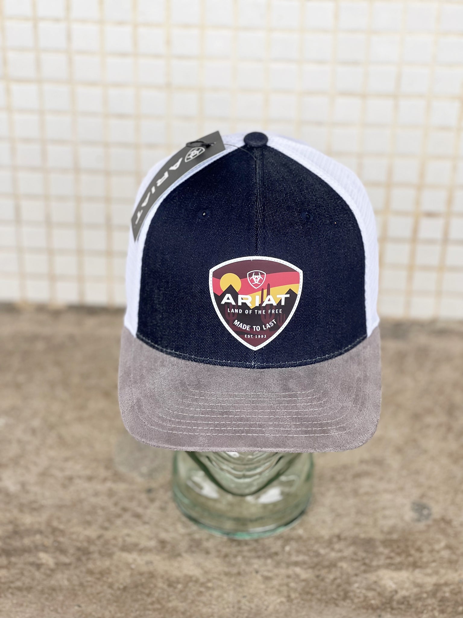 A300018120 Ariat Mens B Fit Cap Sunset Desert Logo Denim/White
