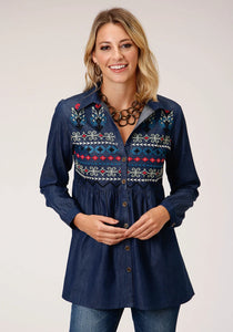 03-050-0565-7067 Roper Ladies Studio West Collection LS Tunic Solid Blue