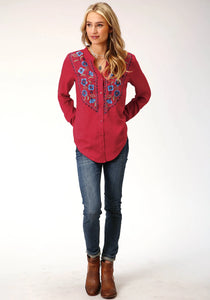Roper Ladies Studio West Collection Long Sleeve Blouse Red