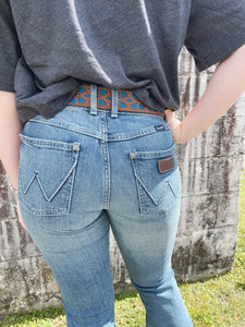 1009MWFNT34 Wrangler Q Ladies Mid Rise Mae Flare Jean