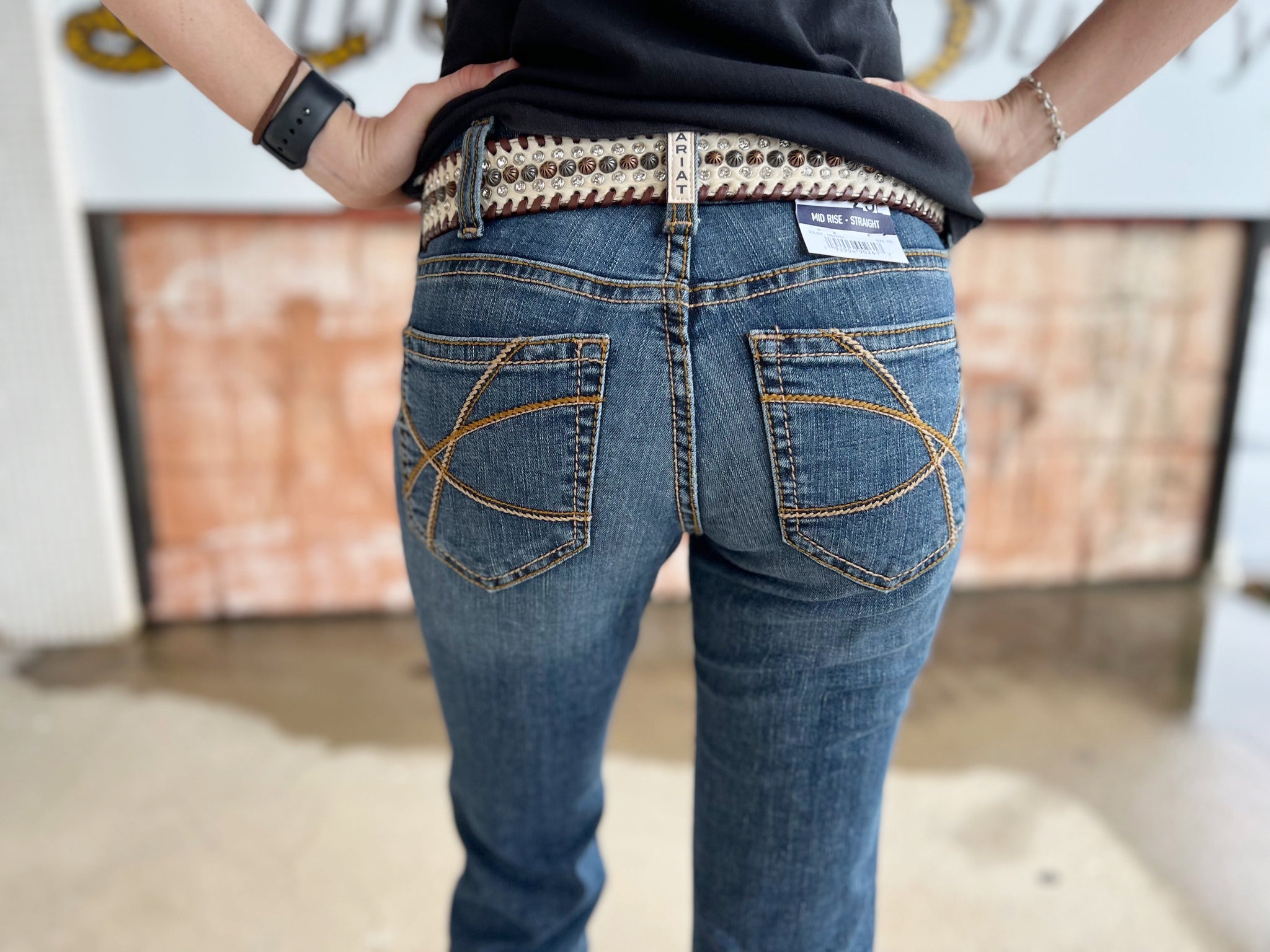 10037954 Ariat Ladies REAL Mid Rise Straight Leg Jean Luciana Goldie