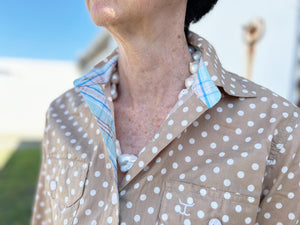 WWLS2243 Just Country Ladies Abbey Full Button Print Workshirt Tan Polka Dots