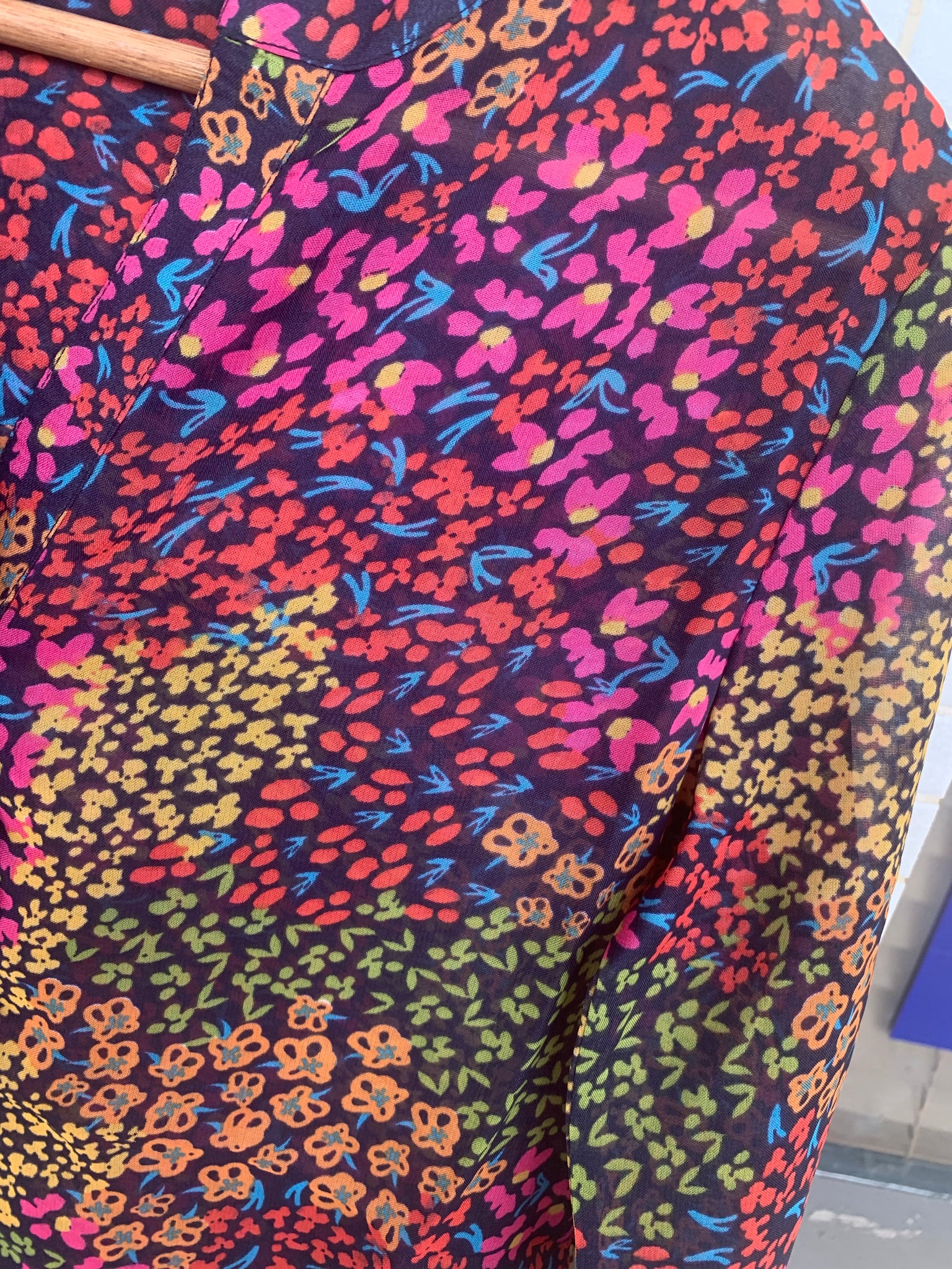 Ladies Roper Studio West Collection Long Sleeve Blouse Multi