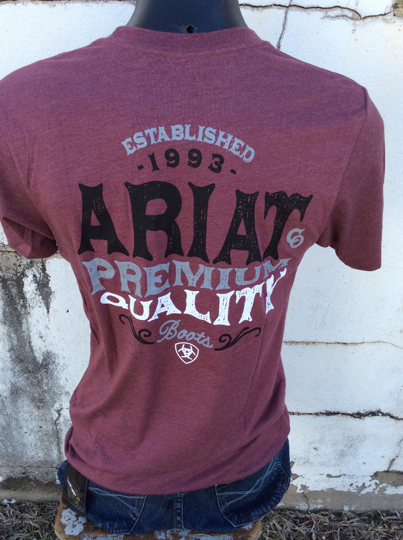 10036561 Ariat Mens Quality Boots Tee Burgundy
