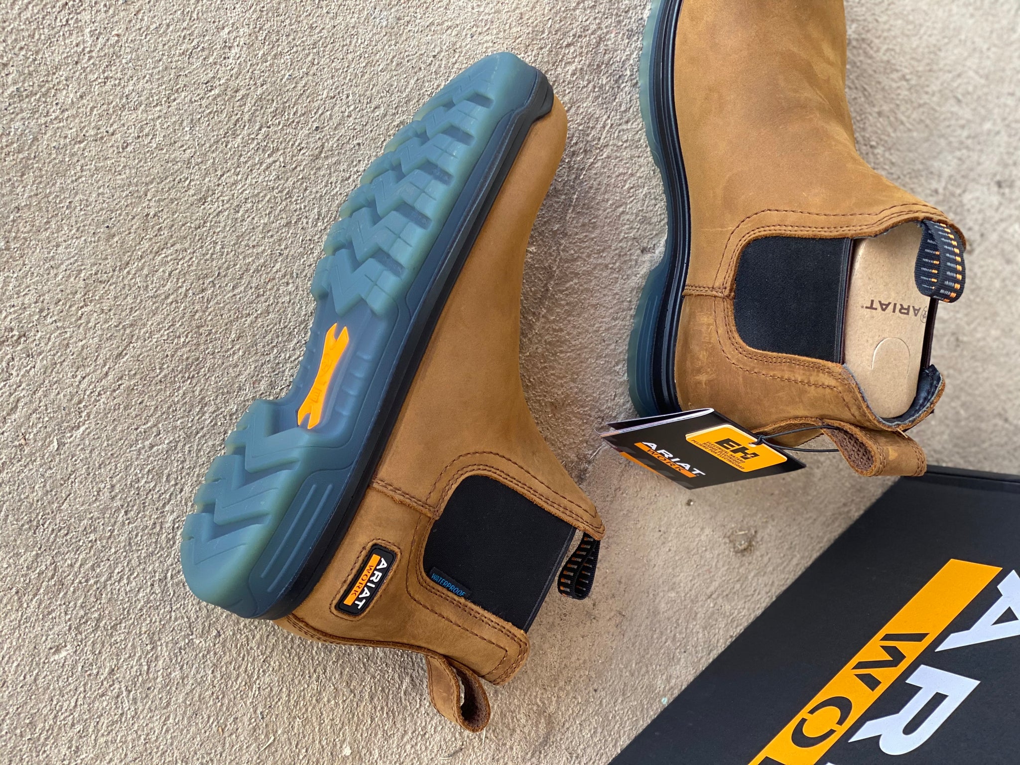Ariat Mens Turbo Chelsea H20 Boot