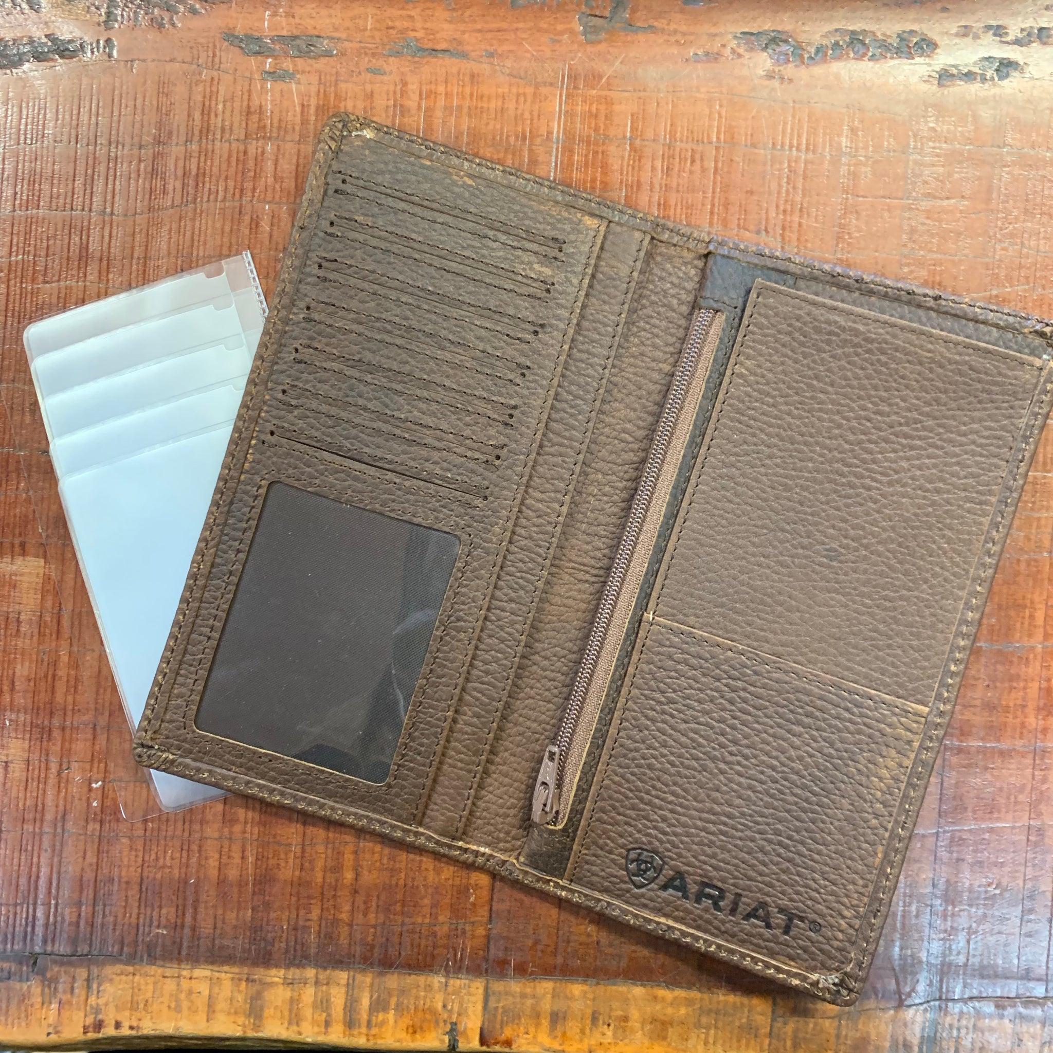 WLT1110A Ariat Rodeo Wallet