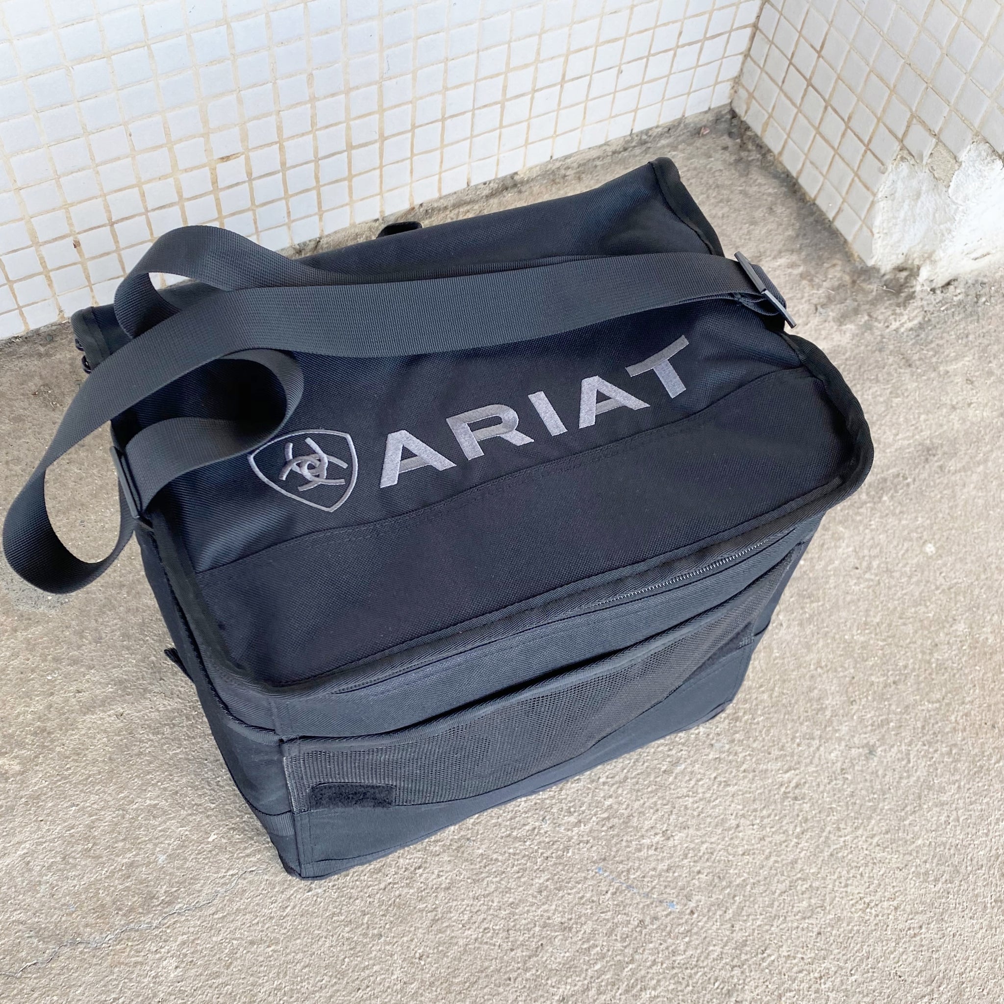 Ariat Cooler Bag