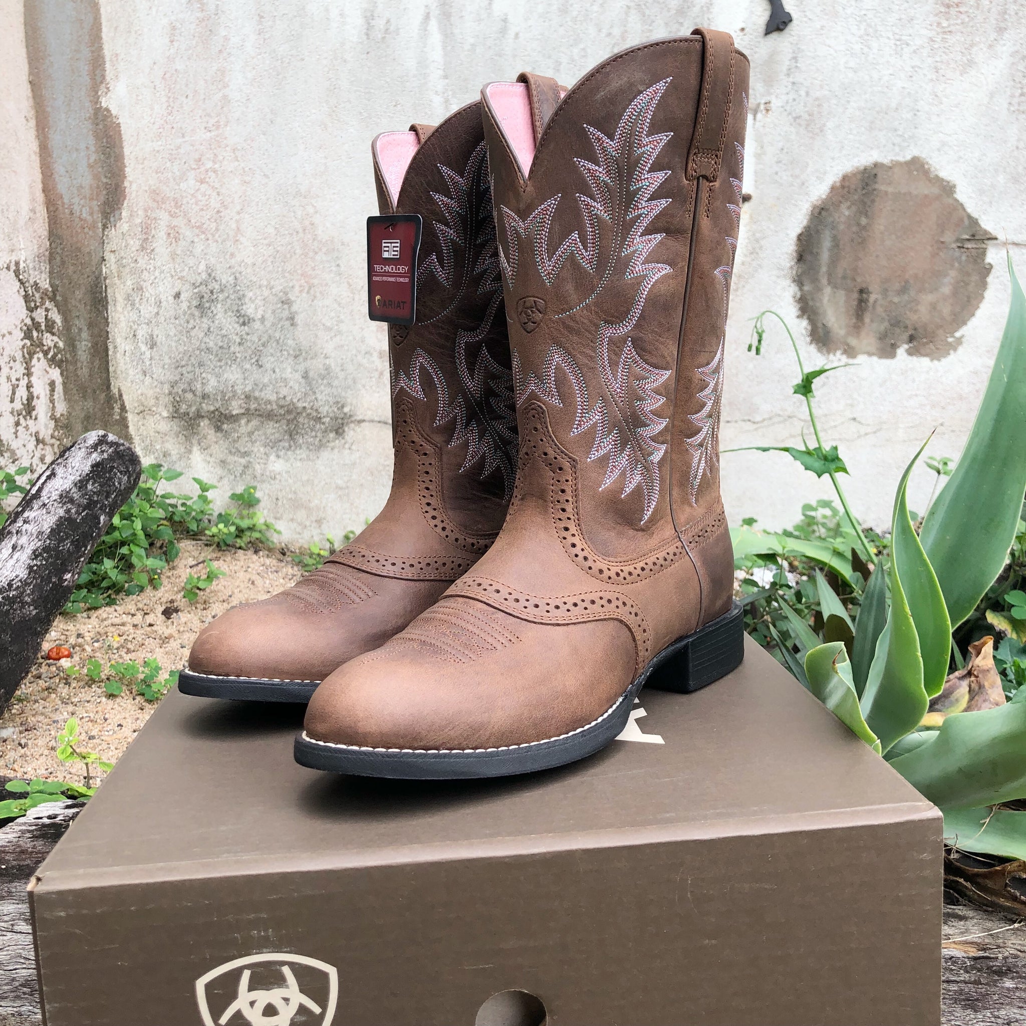 10001605 Ariat Ladies Heritage Stockman Boots - Main Image