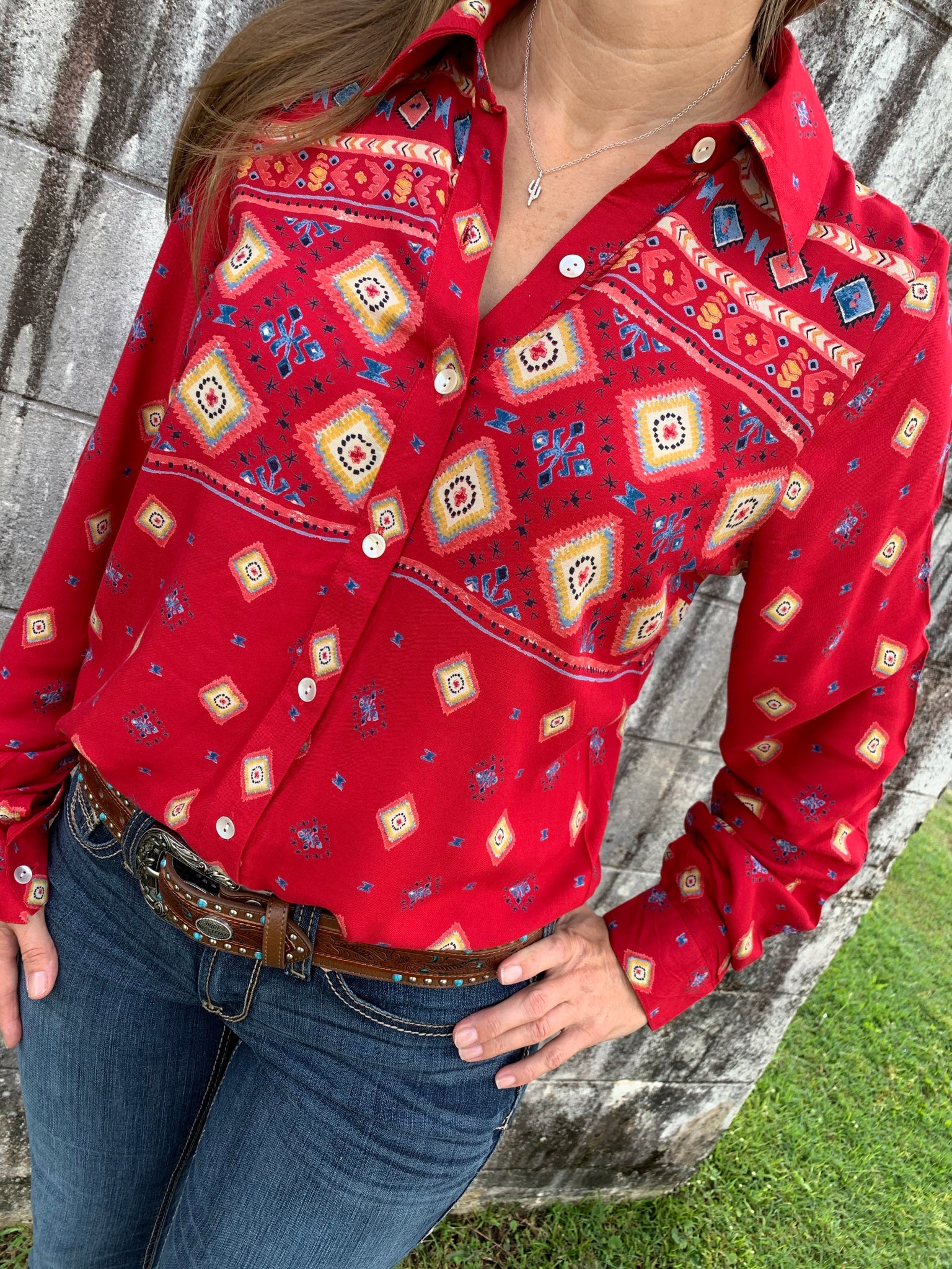 03-050-0590-3007 Ladies Roper Studio West Collection L/S Shirt Red Print